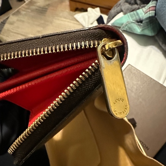 Louis Vuitton Zippy Monogram Wallet - Picture 7 of 15